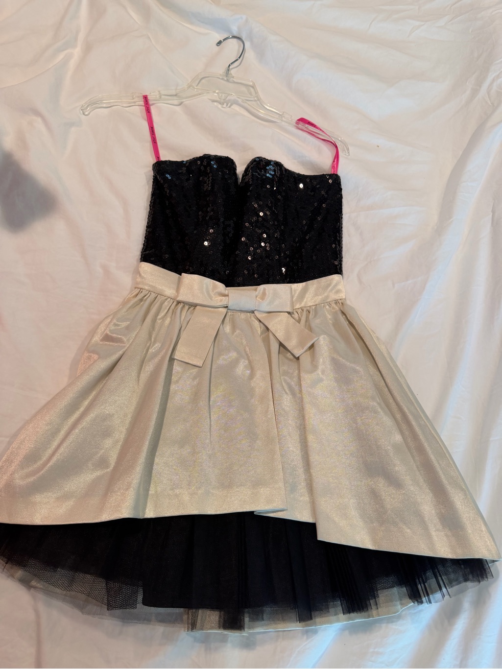Betsey Johnson Black Sequin Bodice And Cream Bow Party Dress, Size 0